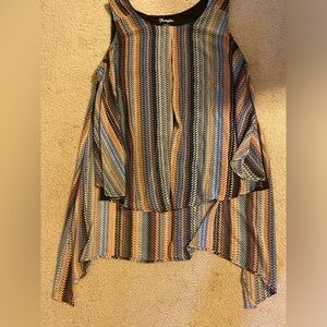 Flowy sleeveless blouse